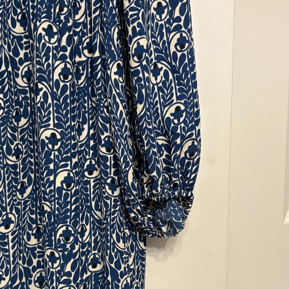 Max Studio 3/4 Sleeve Maxi Dress - Picture 4 of 8